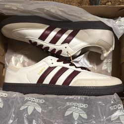 Adidas Size 7.5 Shoes