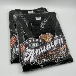 Anaheim Ducks Dia De Los Muertos Crewneck Sweater