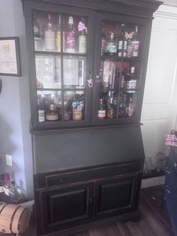 Liquor cabinet
