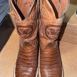 $650$ Caiman Tail Boots