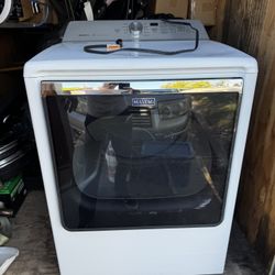 BRAVOS XL MCT Dryer Gas Maytag Commercial Technology