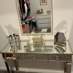 Gold Mirrored Table