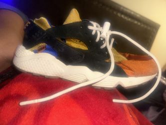 Nike Nike Air Huarache ACG Campfire Orange GOLDTONE/COCONUT MILK DO6681-700 SZ8.5