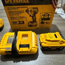 Impac Drill  Dewalt  And Charger 