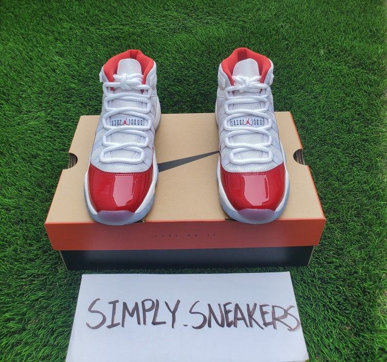 Jordan 11 Cherry gs
