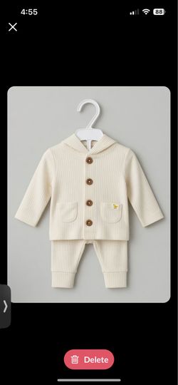 NEW With Tags Carter’s 3 Piece Cardigan Set NB