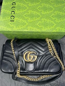 Black purse