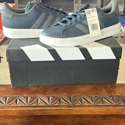 Men’s Adidas Shoes 