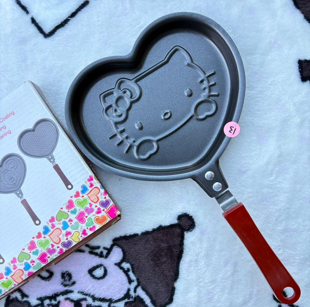 Hello Kitty Pan