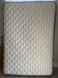 Sleepy’s Mattress & Platform Frame