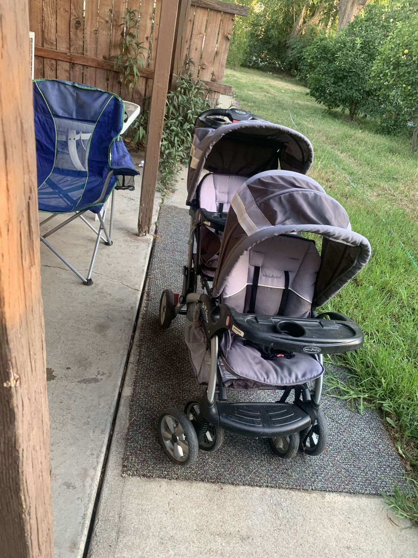 Double seater stroller with your cupholder high chair