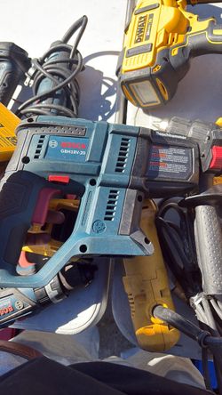 Bosch GBH18V-20 Cordless Rotary Hammer