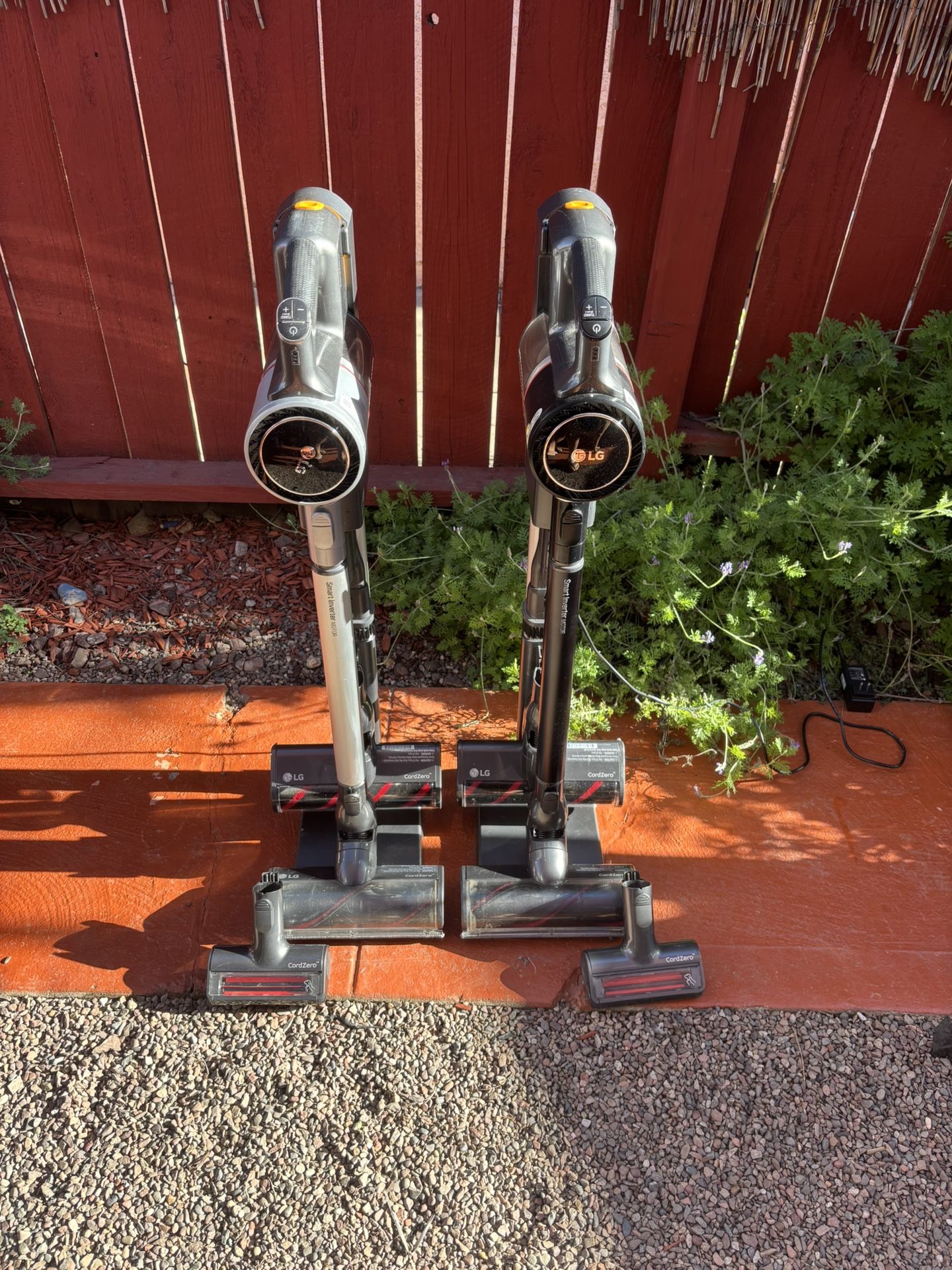 LG Cord Zero