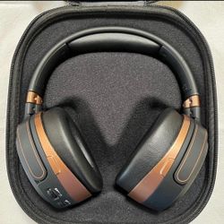Audeze Mobius 3d Gaming Bluetooth Headphones 