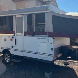 2007 Pop Up Camper