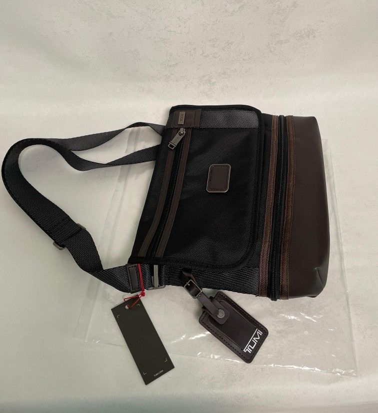 Tumi Alpha Bravo Beale Messenger Bag