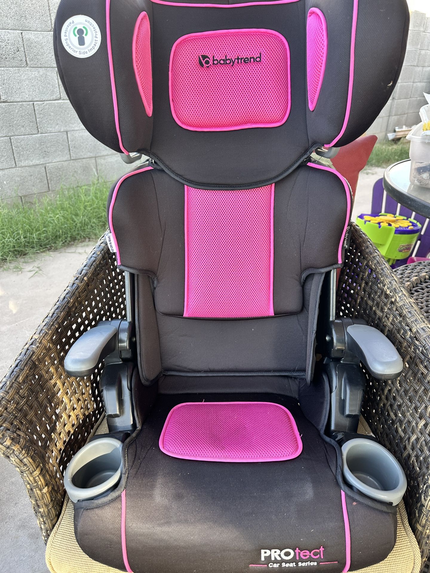 Baby Trend Protect 2-in-1 Folding Booster Seat Hot Pink