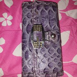 Guess Wallet