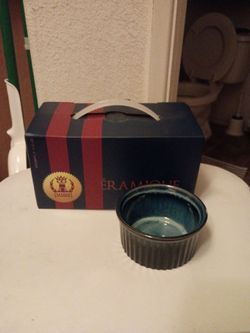Set of 4--4".  Ramekins