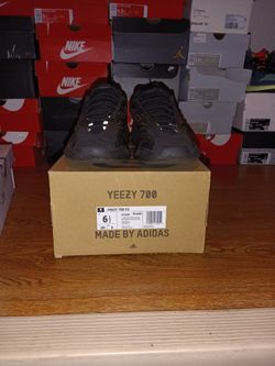Yeezy 700