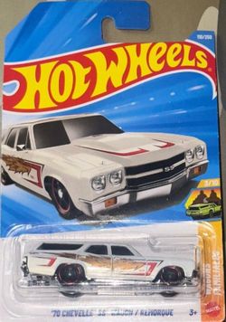 2026 Hot Wheels '70 Chevelle SS Wagon White Car 1/64 Toy Vehicle NEW8