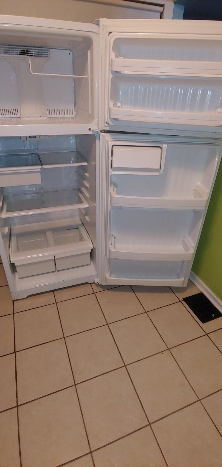 Ge. Refrigerator