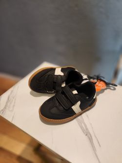 Target toddlers black shoes