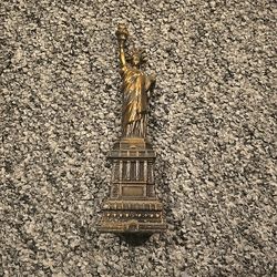 Vintage 1988 STATUE OF LIBERTY" Bronze Colored