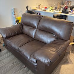 COUCH 