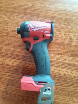 Milwaukee impact 2953-20