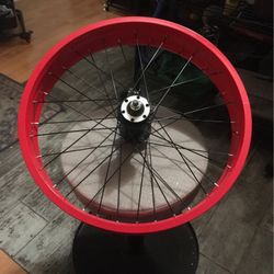 3/4” x 20” wheel and hub ready to go!!!