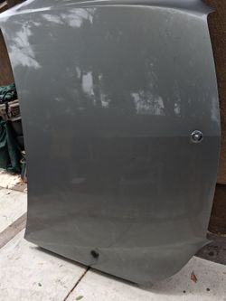 Hood Mercedes Benz E350