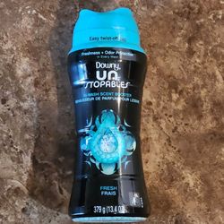 Brand New Bottle Of Downy Unstopables Fresh Scent 13.4 Oz