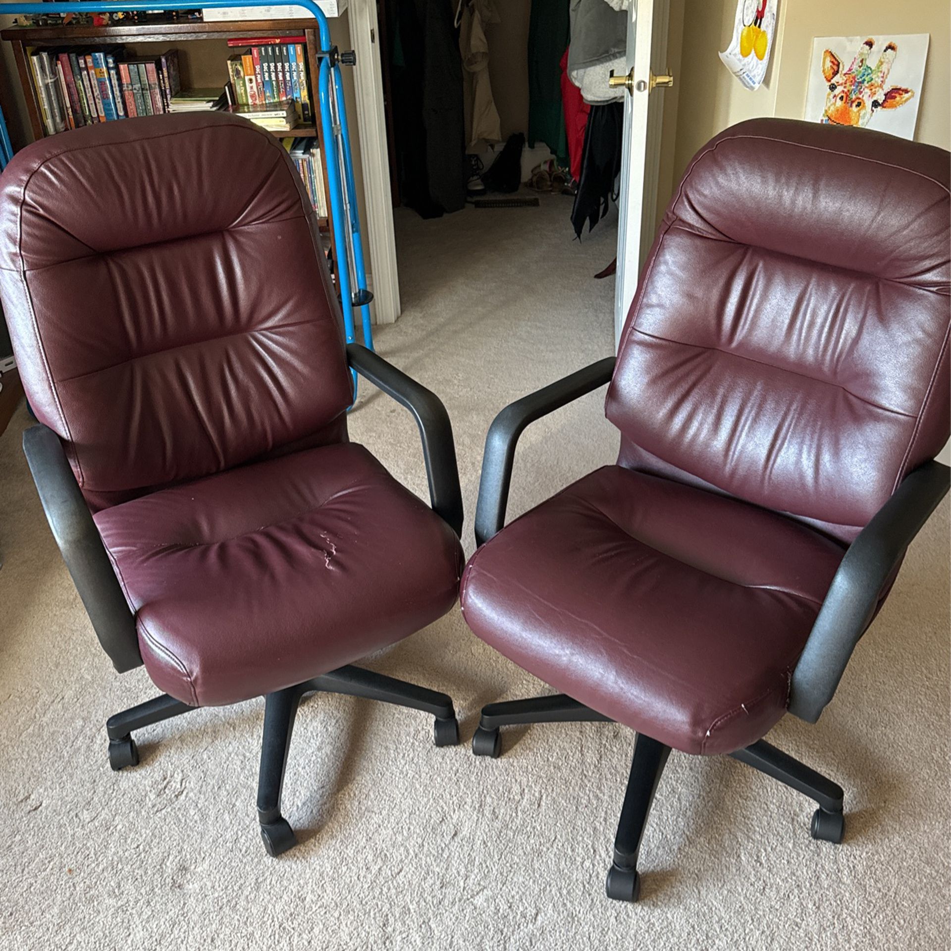 Large Office Chairs (2) Spin/recline