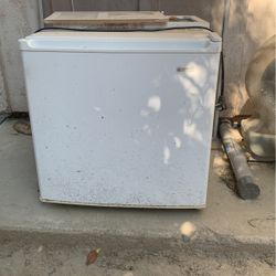 Refrigerator Small