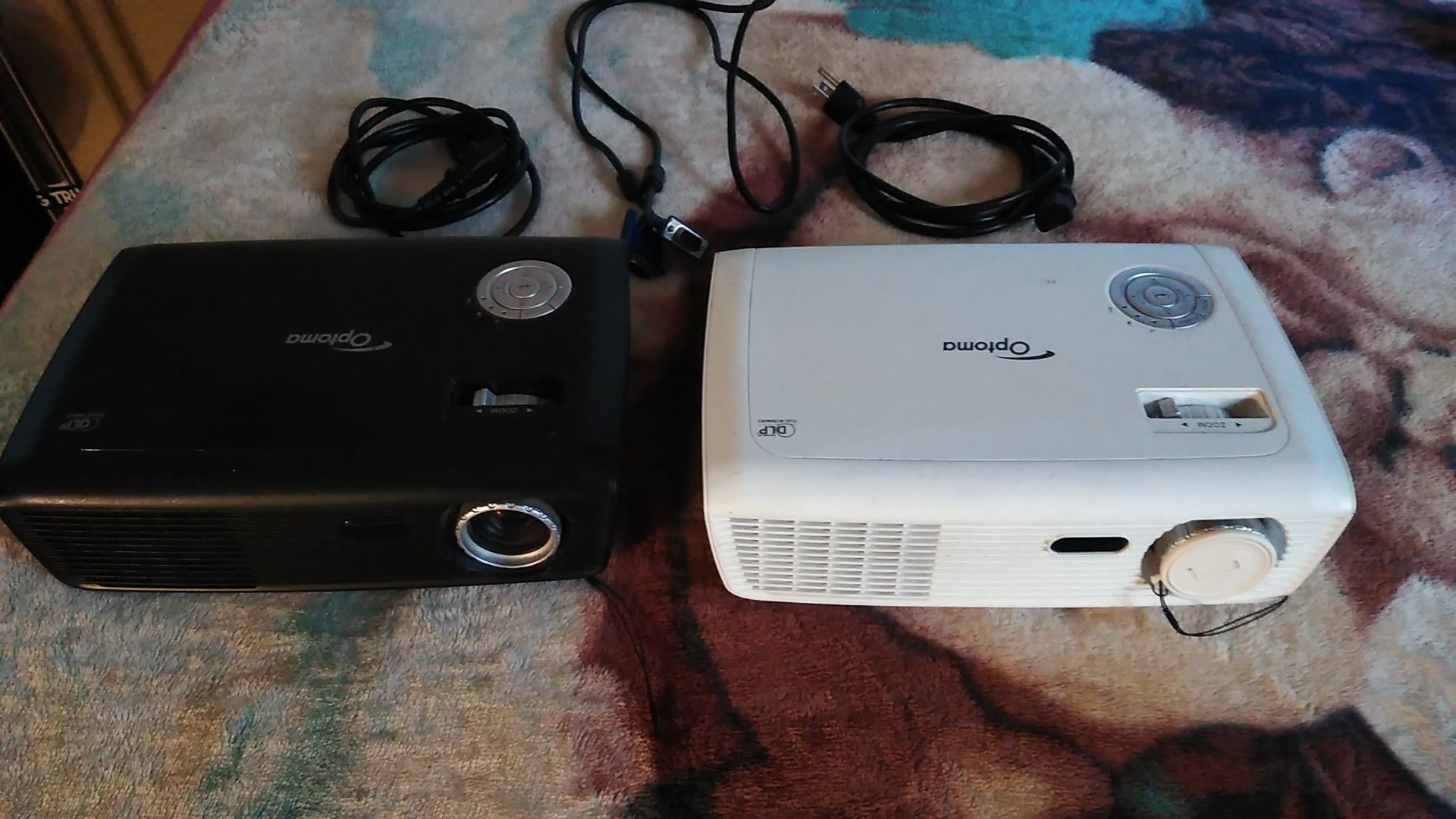 Optima projectors