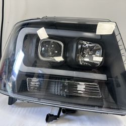2007-2014 Chevy Tahoe/Suburb/ avalanche Headlight