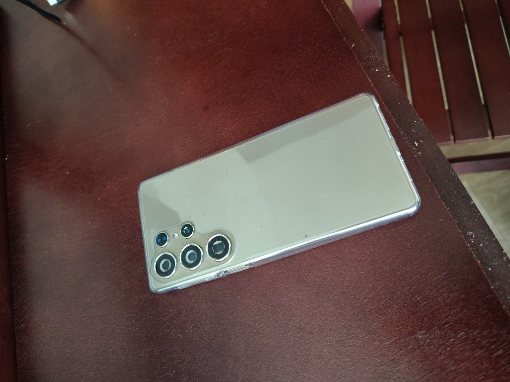 Samsung Galaxy S25 Ultra 5G Android Smart Phone W/ Case