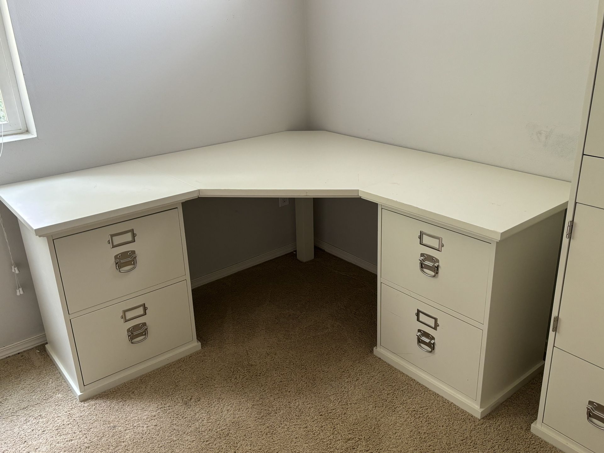 Pottery Barn Office Furniture set