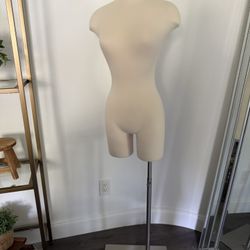 Mannequin 