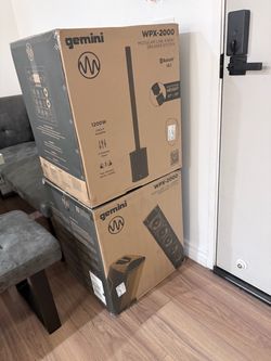 New powered  Linearray Speaker towers 1,200watt