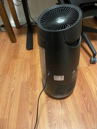 Holmes HCM730 Purified Cool Mist Humidifier Tower with LED Screen