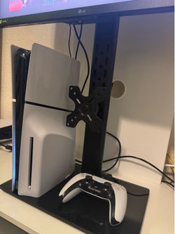 PS5 — PlayStation 5 Slim Disc Edition – Like New!