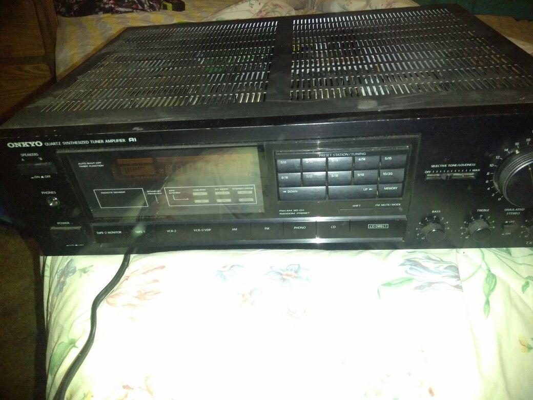 ONKYO AMPLIFIER