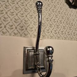 Liberty Wood Plaque With Silver Coat Hooks