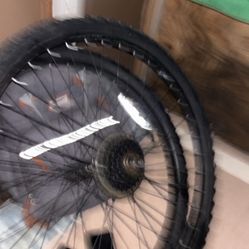 Mountain Bike Tires