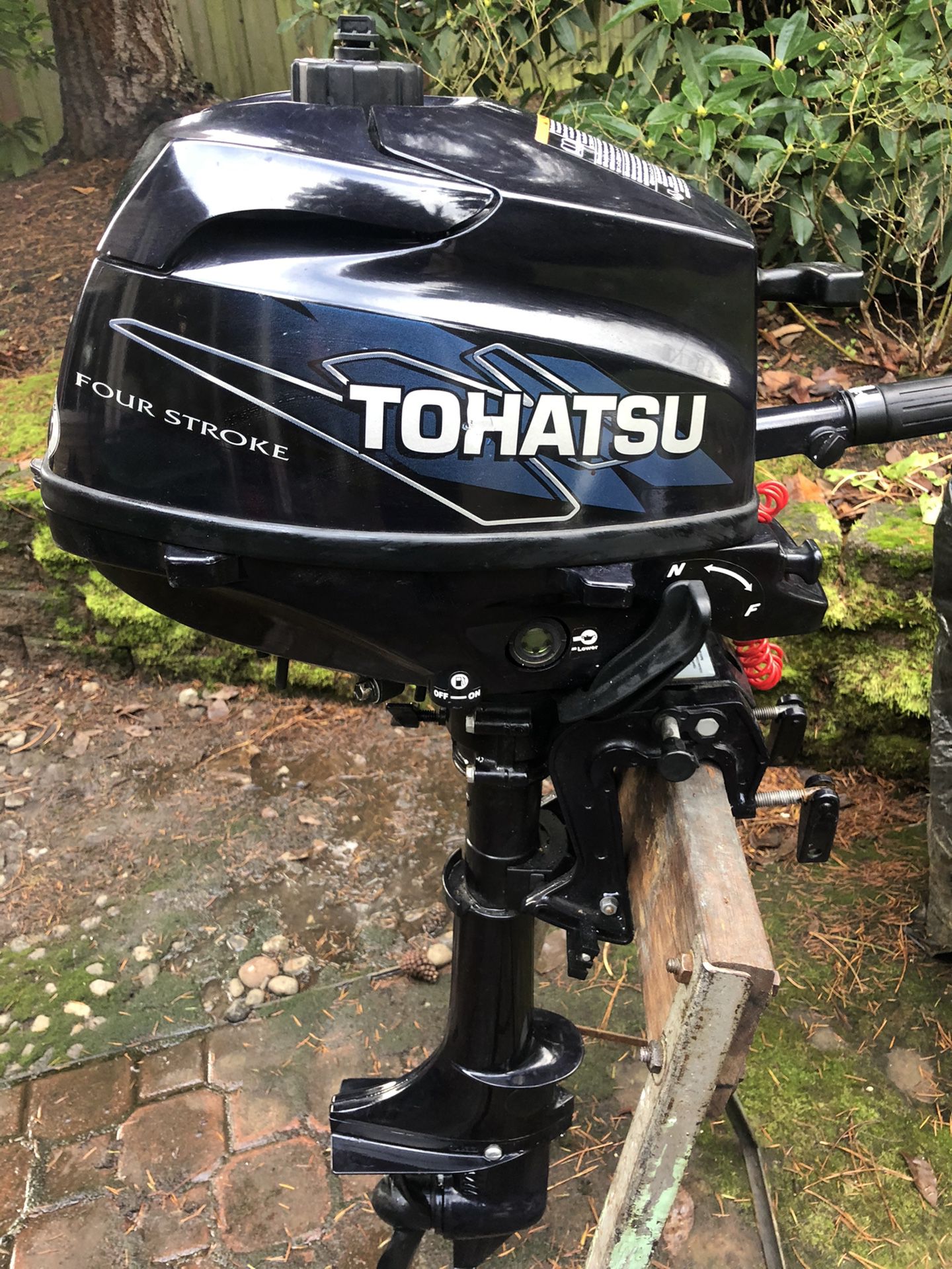 3.5HP 4 stroke Tohatsu outboard motor