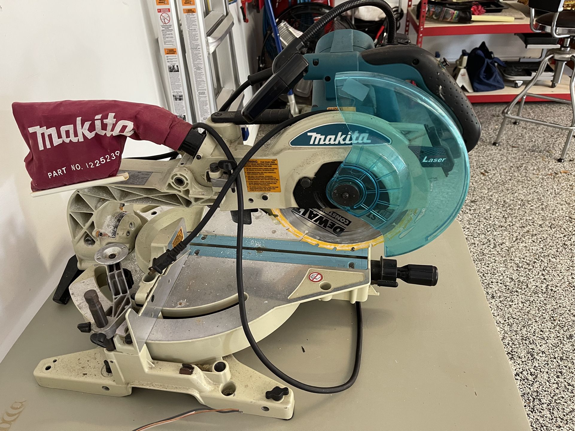 10” Makita table Saw