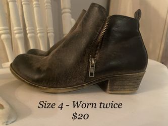 Worn two times - size 4