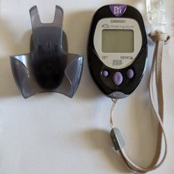 OMRON HJ-720ITC Pocket Pedometer 